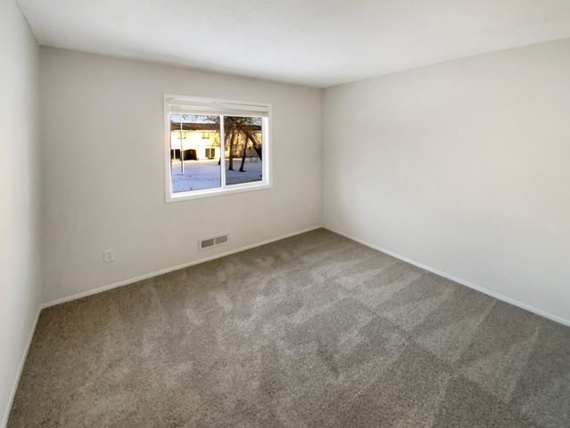 4133 W 125th Street 1, Savage, MN 55378