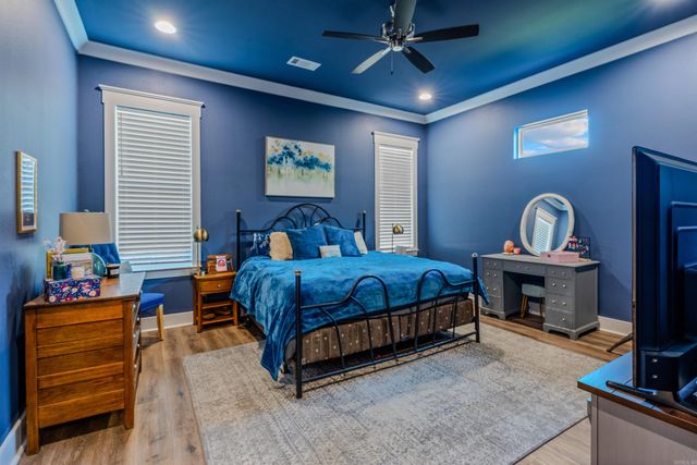 1128 ESSEX, Benton, AR 72019