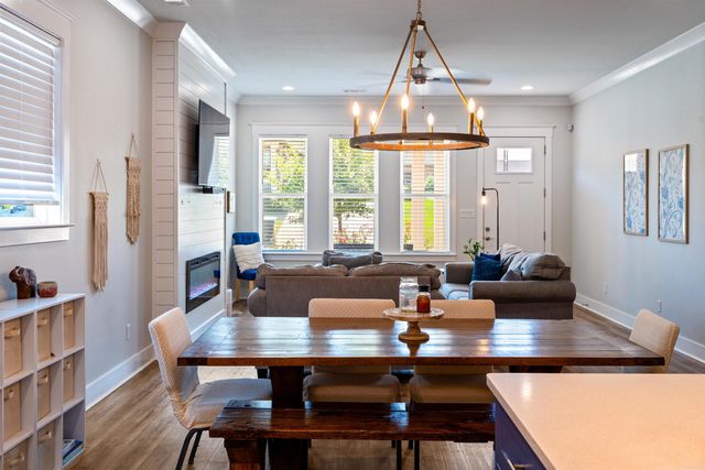 1128 ESSEX, Benton, AR 72019