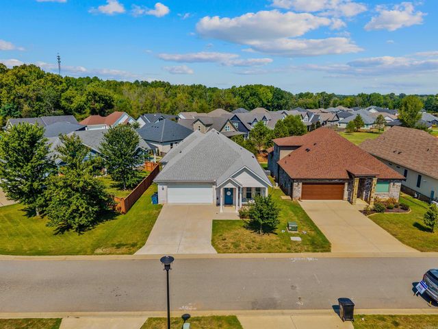 1128 ESSEX, Benton, AR 72019