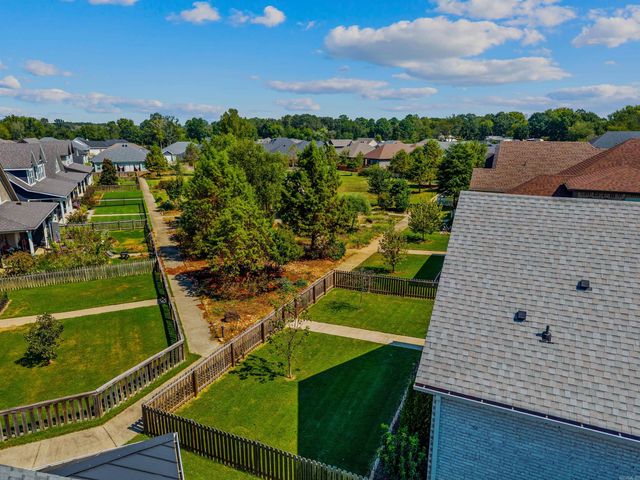 1128 ESSEX, Benton, AR 72019