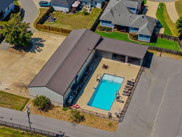 1128 ESSEX, Benton, AR 72019
