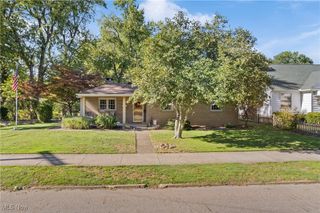 907 E Front Street, Dover, OH 44622