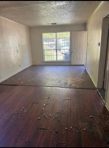 2751 Looney Street, Shreveport, LA 71103