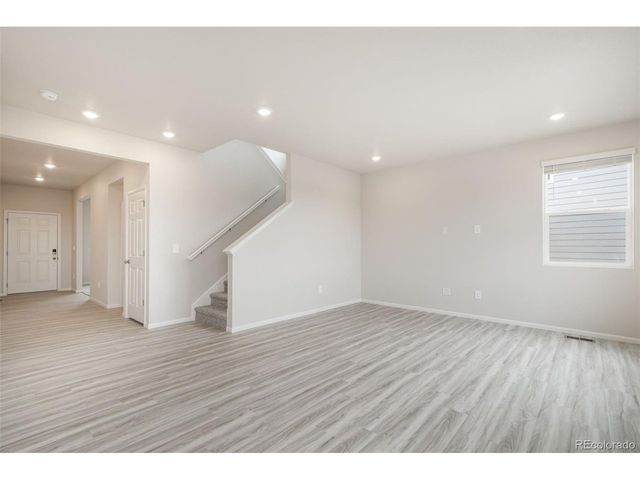 13303 Valley Peak Dr, Peyton, CO 80831