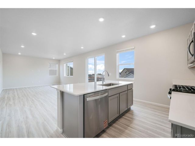 13303 Valley Peak Dr, Peyton, CO 80831