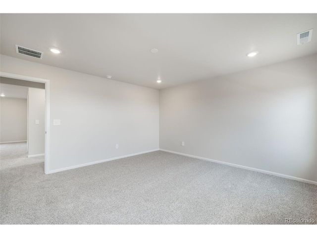 13303 Valley Peak Dr, Peyton, CO 80831