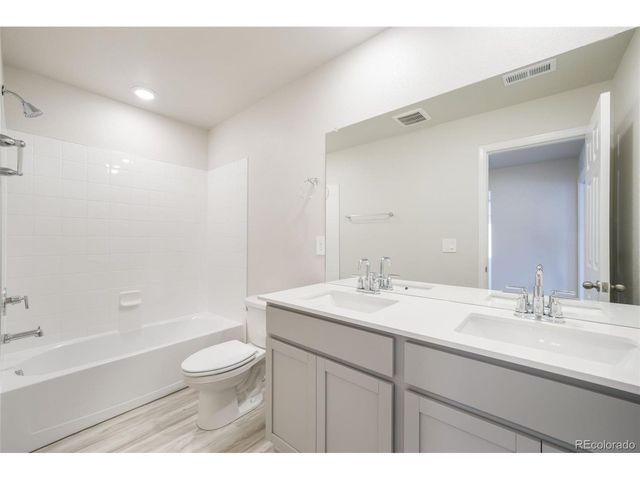 13303 Valley Peak Dr, Peyton, CO 80831