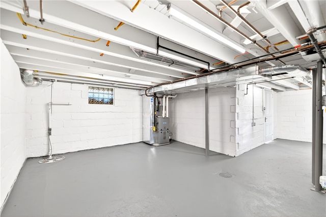 920 Wilton Way, Crafton Heights, PA 15220