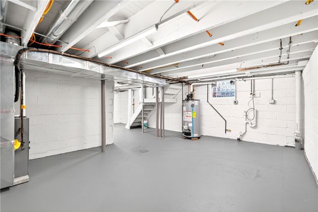 920 Wilton Way, Crafton Heights, PA 15220