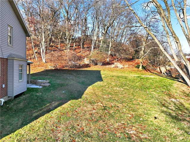 920 Wilton Way, Crafton Heights, PA 15220