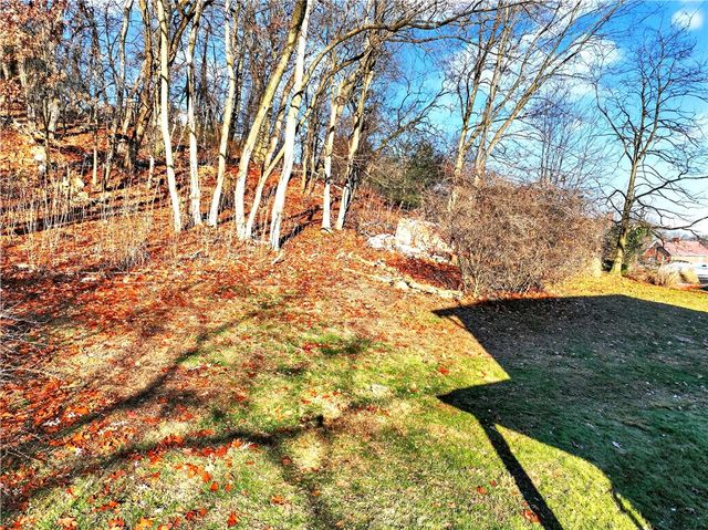 920 Wilton Way, Crafton Heights, PA 15220