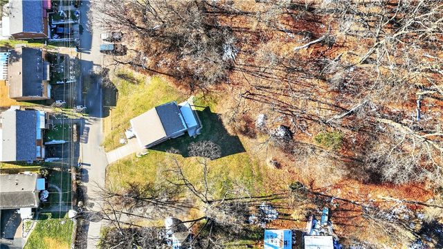 920 Wilton Way, Crafton Heights, PA 15220