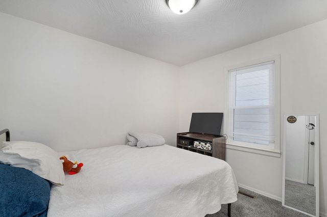 2546 W Elm Street, Springfield, MO 65806