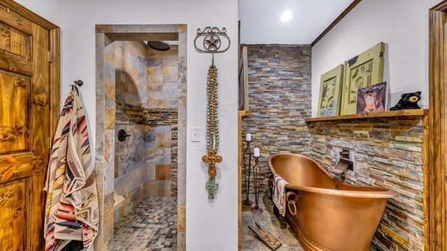 1007 Marigold Court, Granbury, TX 76049