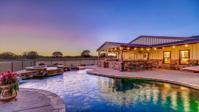 1007 Marigold Court, Granbury, TX 76049