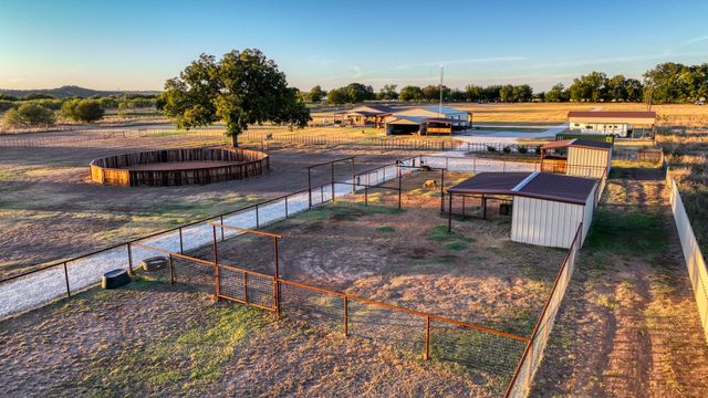 1007 Marigold Court, Granbury, TX 76049