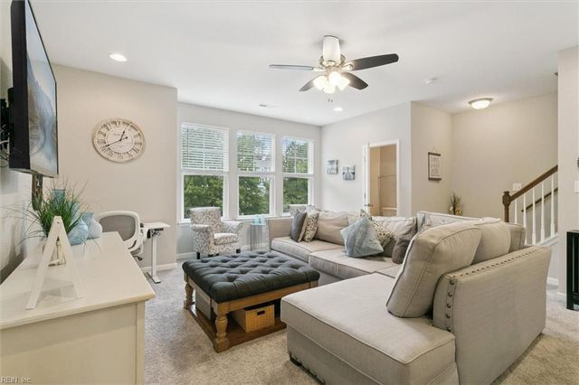 402 Prosperity CT, Williamsburg, VA 23188