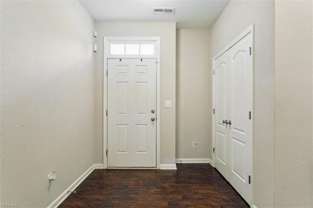 402 Prosperity CT, Williamsburg, VA 23188