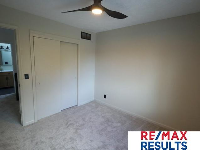 3018 N 155 Avenue, Omaha, NE 68116