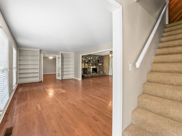 109 Carter Farris Ln, Winchester, TN 37398
