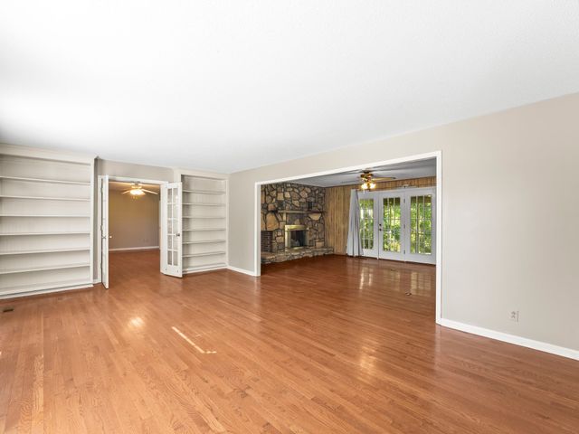 109 Carter Farris Ln, Winchester, TN 37398