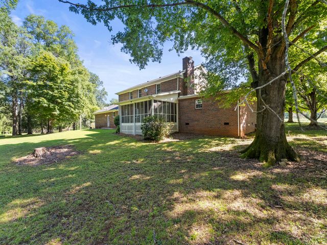 109 Carter Farris Ln, Winchester, TN 37398