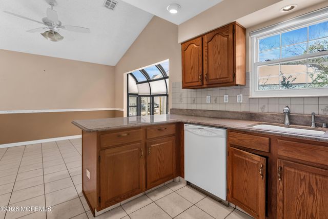 32 Prado Court, Toms River, NJ 08757