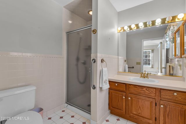 32 Prado Court, Toms River, NJ 08757