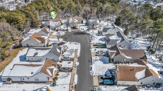 32 Prado Court, Toms River, NJ 08757