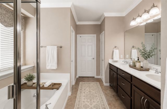 328 Tioga Street, Burleson, TX 76028