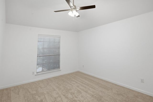 328 Tioga Street, Burleson, TX 76028