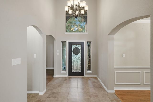 328 Tioga Street, Burleson, TX 76028