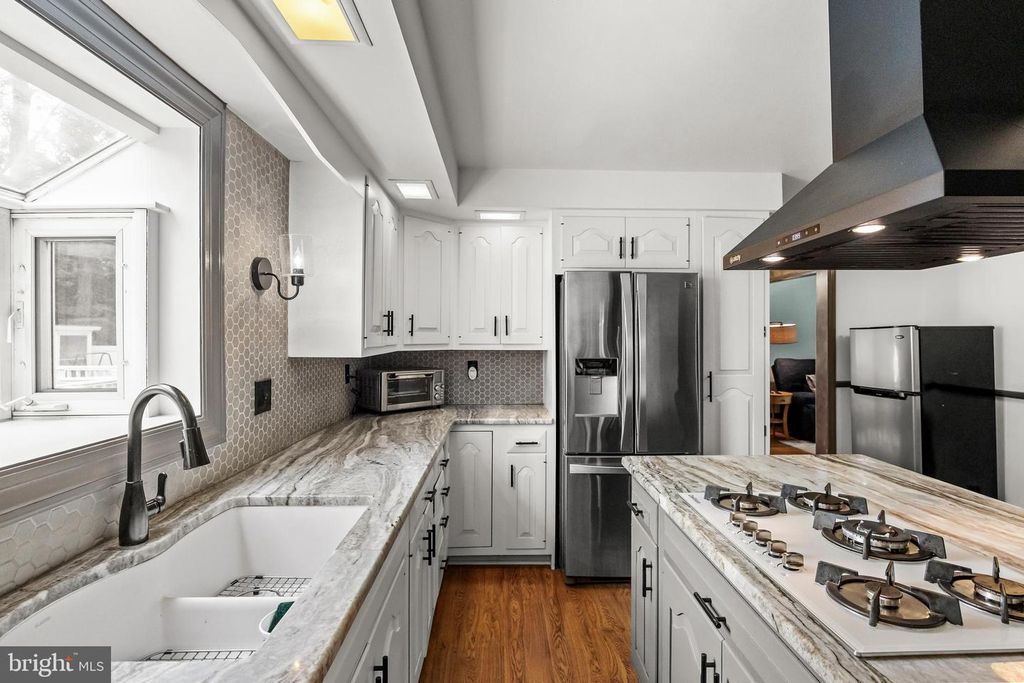 52 SUNSET DR, MOUNT HOLLY, NJ 08060 — photo 5