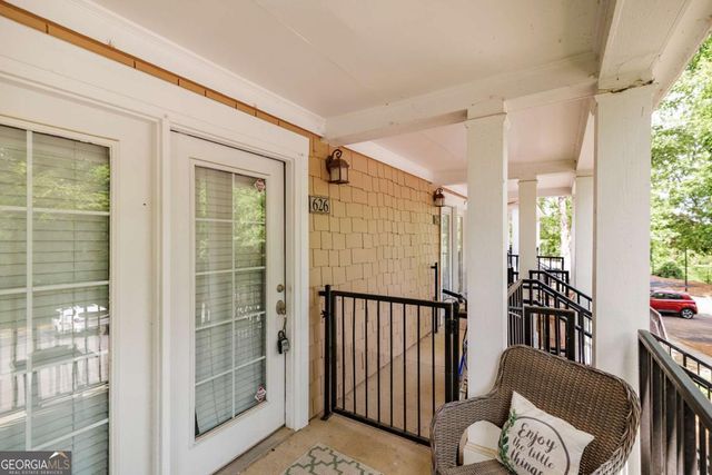 1035 Barnett Shoals Road 626, Athens, GA 30605