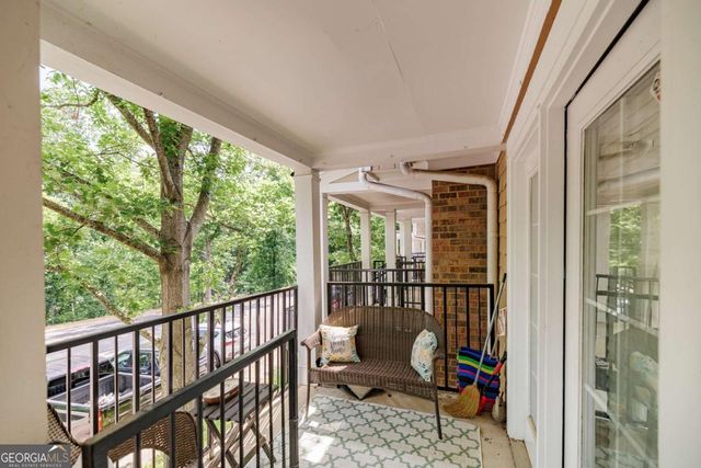 1035 Barnett Shoals Road 626, Athens, GA 30605