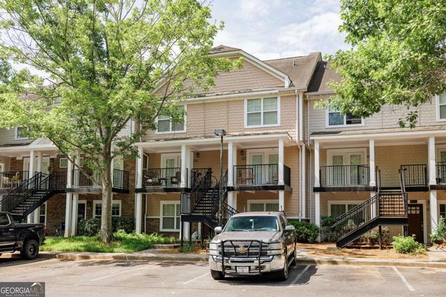 1035 Barnett Shoals Road 626, Athens, GA 30605
