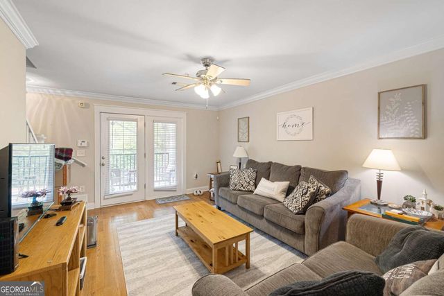 1035 Barnett Shoals Road 626, Athens, GA 30605
