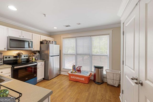 1035 Barnett Shoals Road 626, Athens, GA 30605