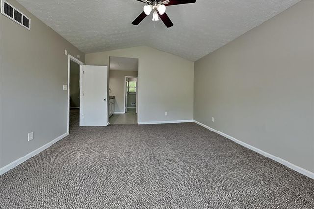 548 Julius Drive, Stone Mountain, GA 30087
