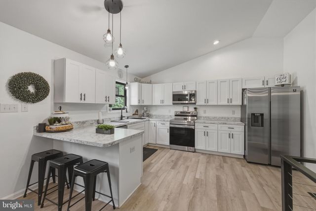 56 BLESSED LN, Woodstock, VA 22664