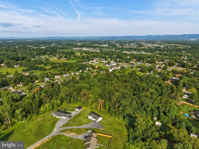 56 BLESSED LN, Woodstock, VA 22664