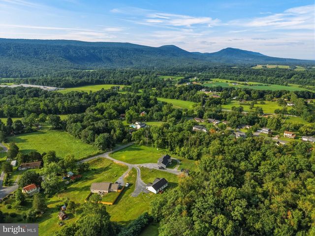 56 BLESSED LN, Woodstock, VA 22664