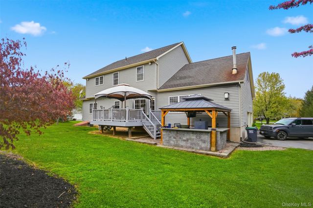 15 Ferrante Drive, Montgomery, NY 12549