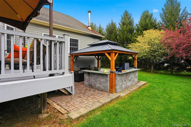 15 Ferrante Drive, Montgomery, NY 12549