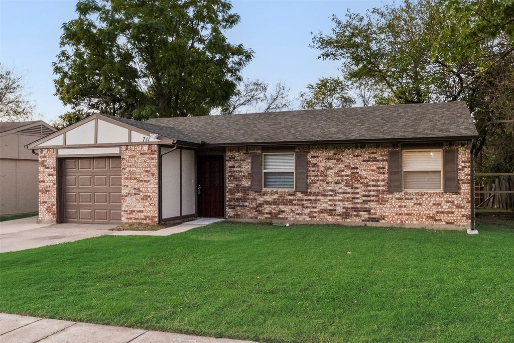 711 Sun Valley Drive, Duncanville, TX 75116 — exterior