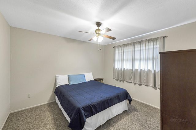 1181 Schmidt Road, Sealy, TX 77474