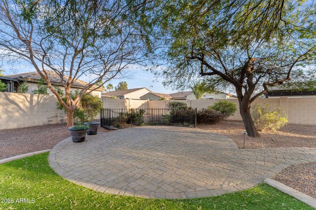 14837 W ESCONDIDO Drive N, Litchfield Park, AZ 85340