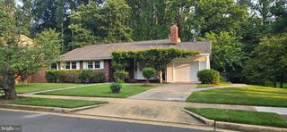 9809 LIMOGES, Fairfax, VA 22032