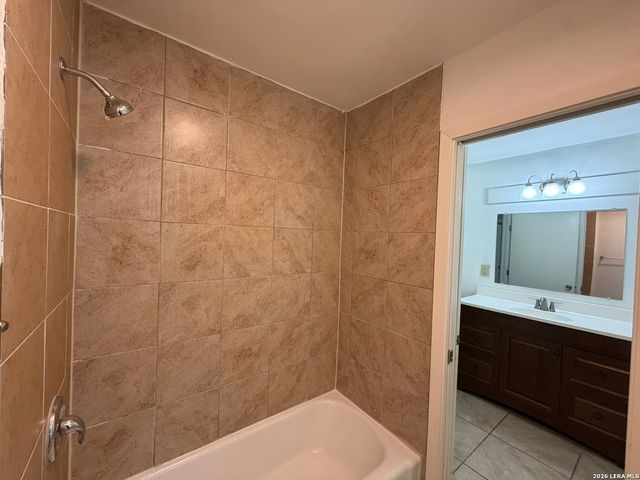 4702 ALLEGHENY DR, San Antonio, TX 78229